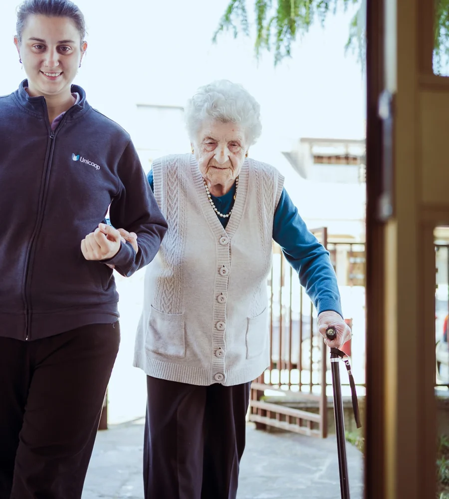 Sad-assistenza-domiciliare-anziani-disabili-DSC06998-unicoop-cooperativa-sociale-piacenza